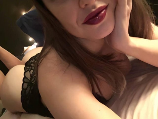 brunettes15_005