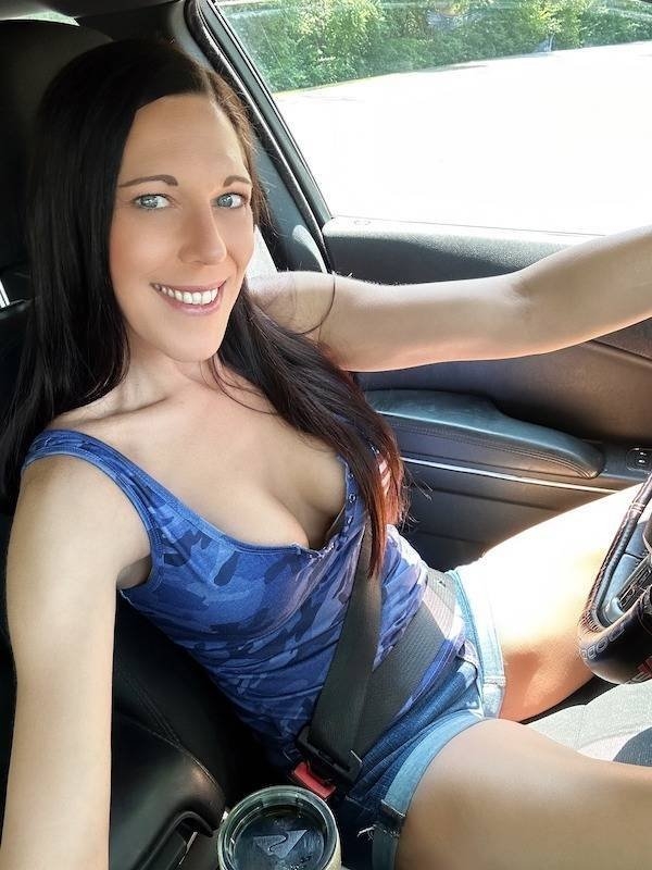 brunettes15_016