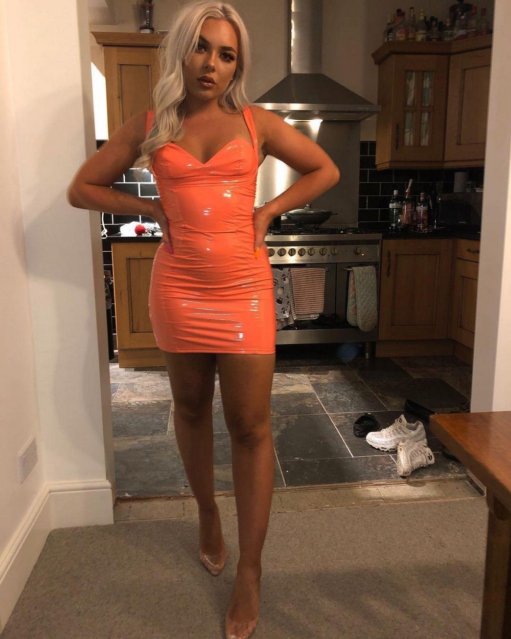 girlsinlatexleather28_043