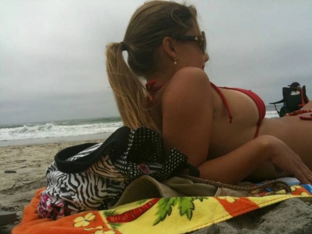 sideboob47_066