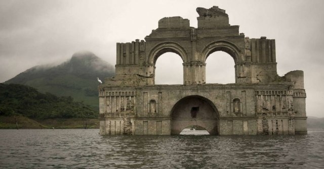 abandonedplaces25_026