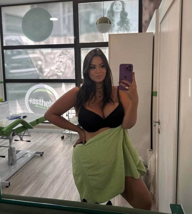 busty152_056