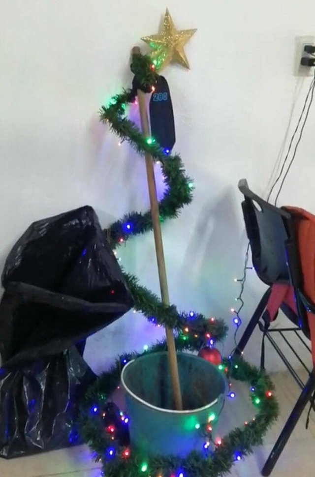 christmasfails2_021