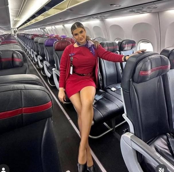 flightattendants16_010