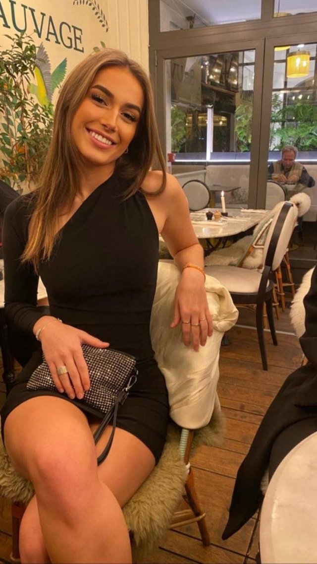 tightdresses49_016