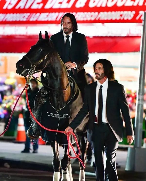 actorsandstuntdoubles4_020