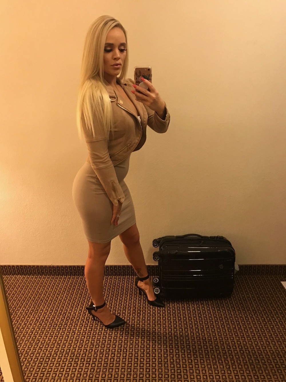 tightdresses51_021