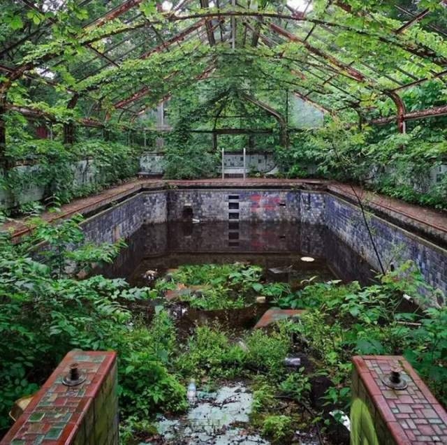 abandonedplaces26_008