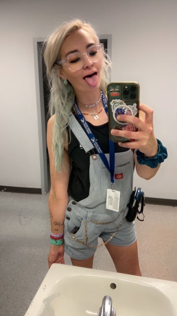 girlswithglasses27_009