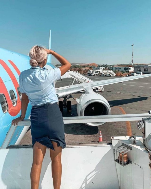 flightattendants21_010