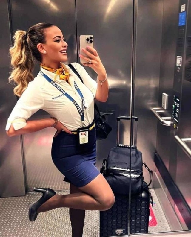 flightattendants21_037