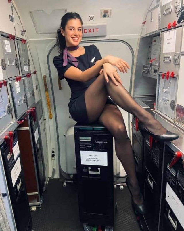 flightattendants24_004