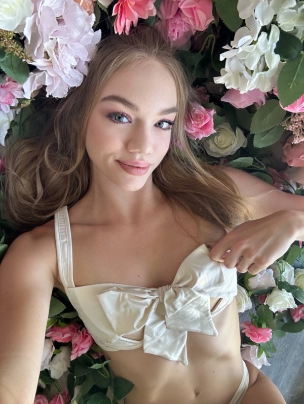 girlslingerie115_005