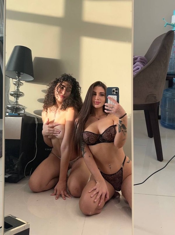 girlslingerie115_032