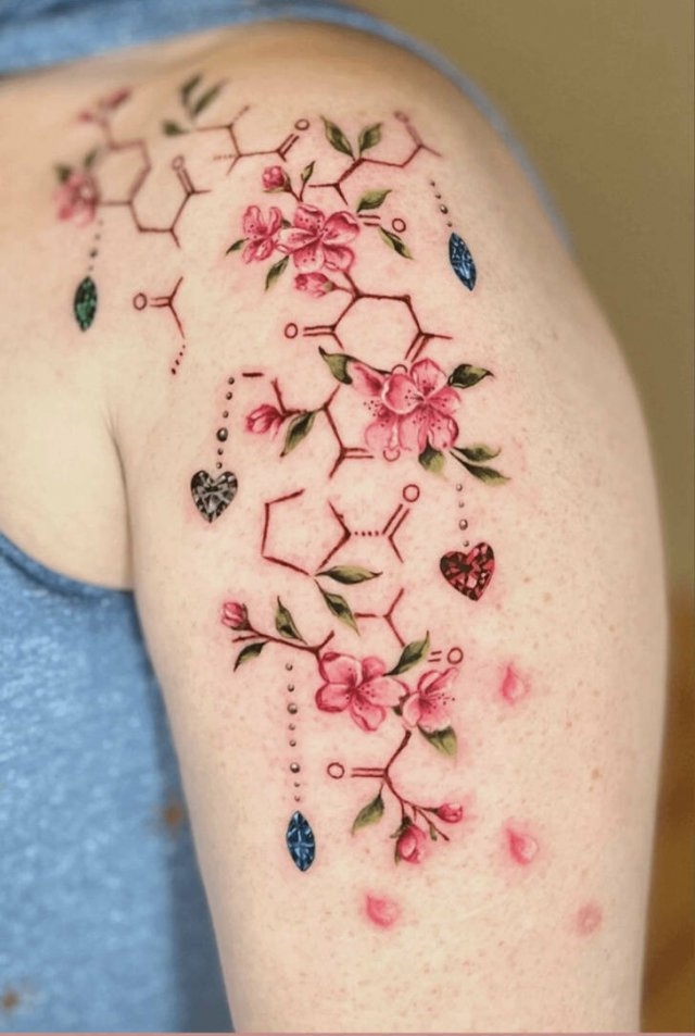 interestingtattoos17_013