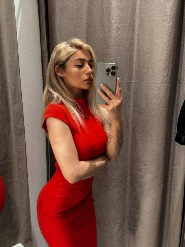 tightdresses58_054