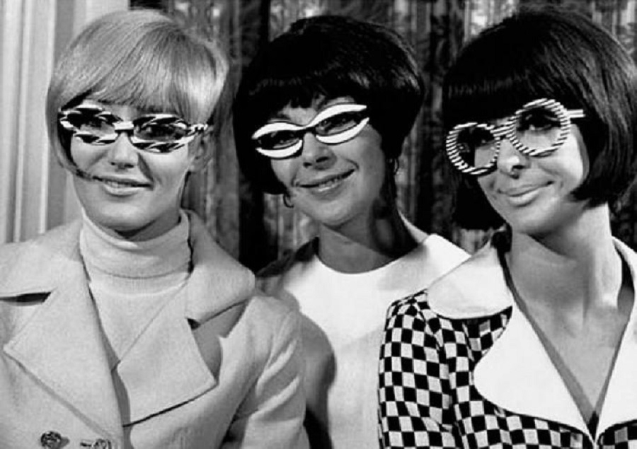 girlswithglasses32_021