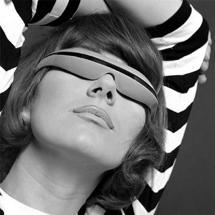 girlswithglasses32_024