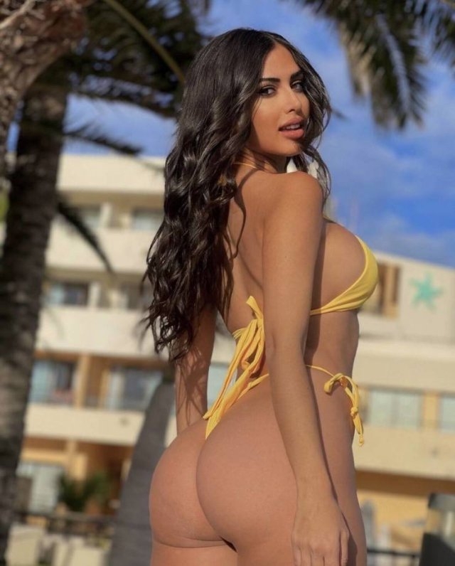 sideboob62_061