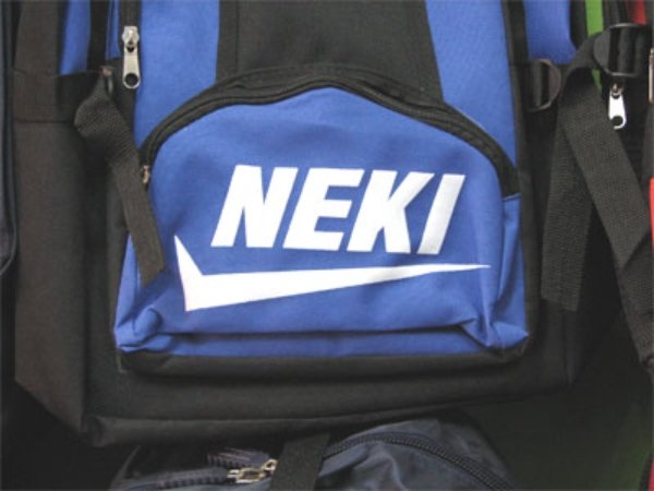 fakes21_028