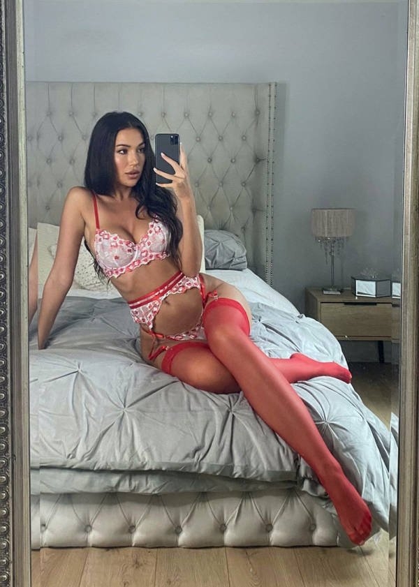 girlslingerie128_050