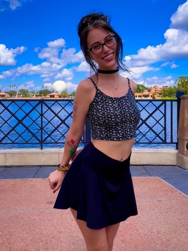 girlswithglasses38_027
