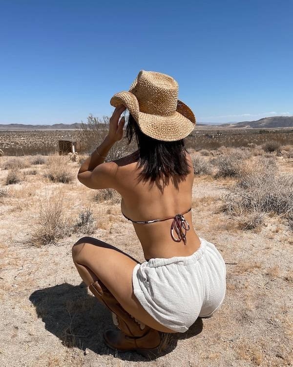 booty145_049