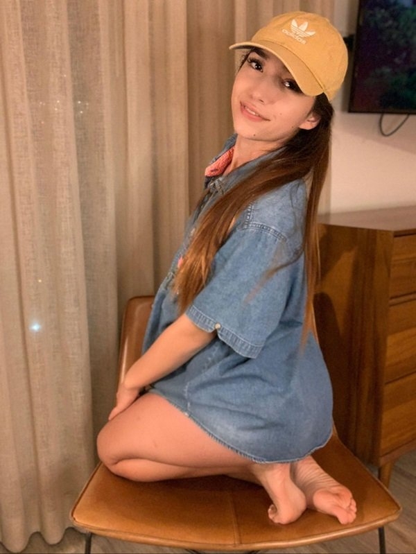 brunettes16_031