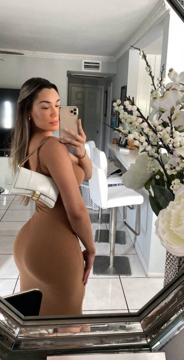 tightdresses70_029