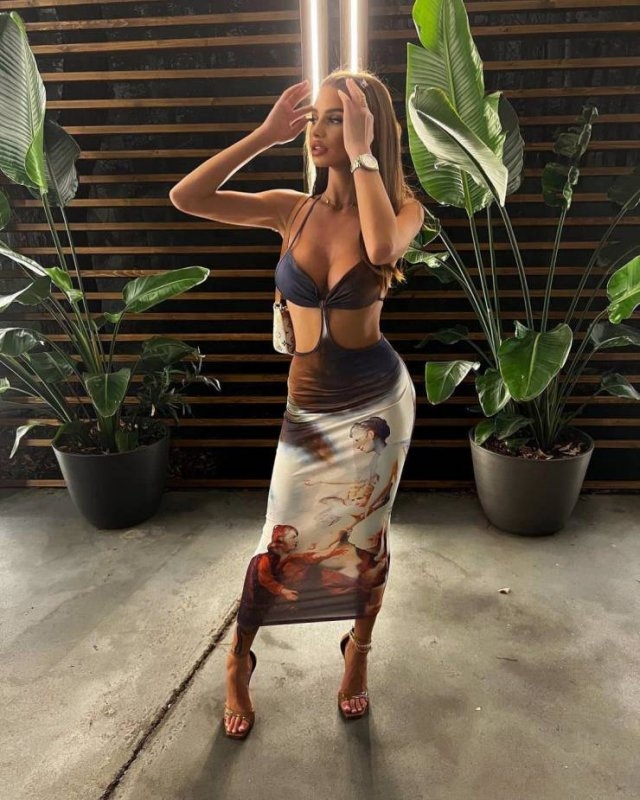 tightdresses70_043