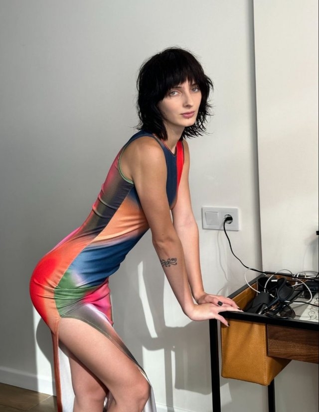 tightdresses72_054