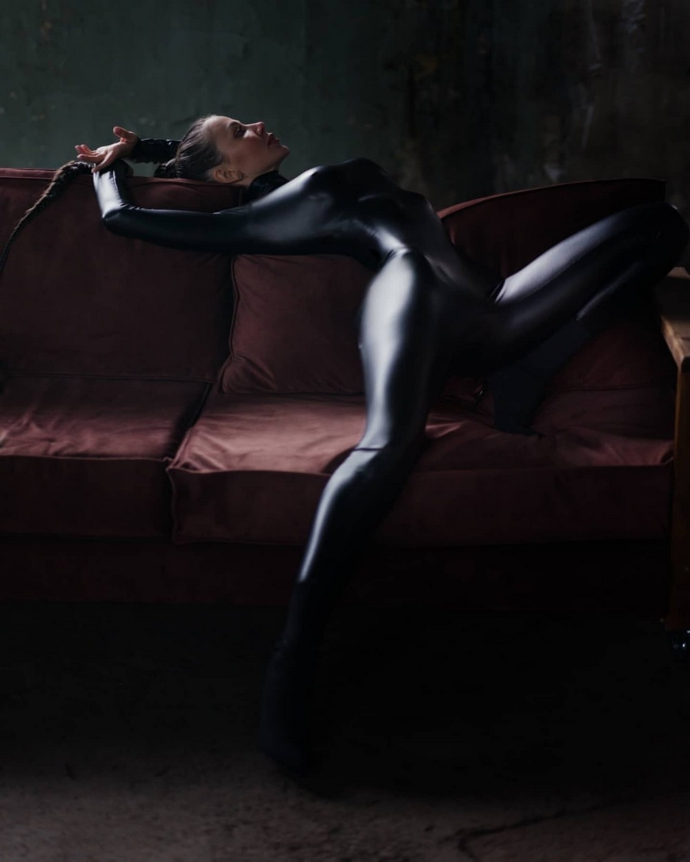 girlsinlatexleather32_026