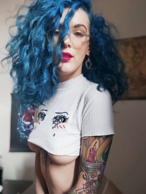 girlswithglasses40_035