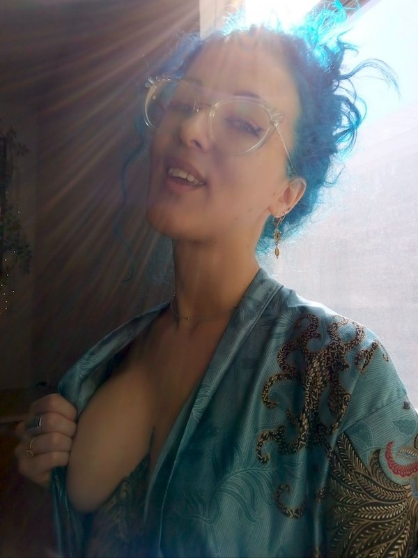 braless117_007