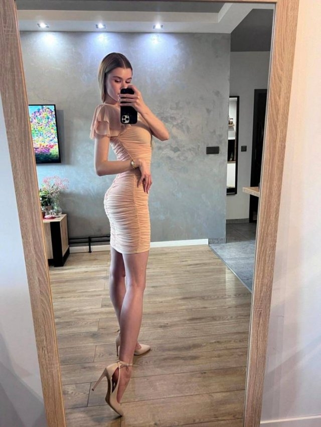 tightdresses77_060