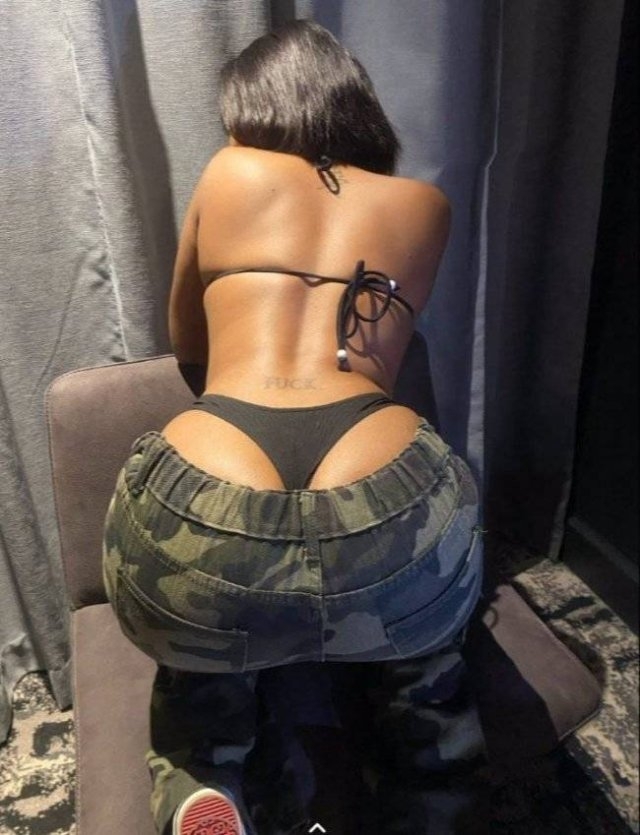 booty149_068
