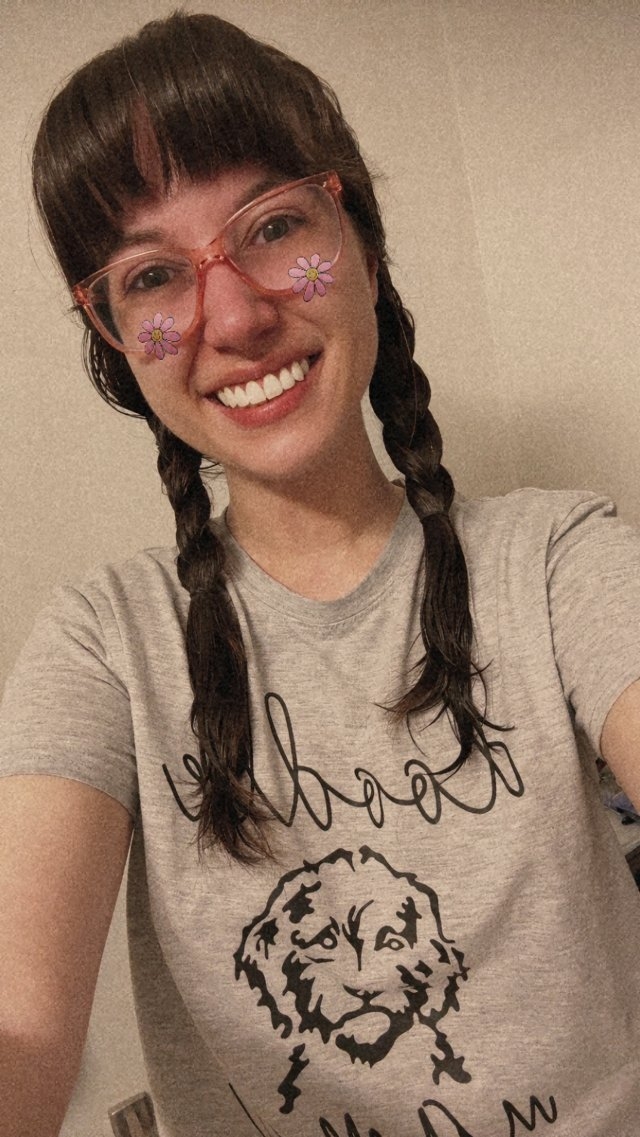 girlswithglasses43_026