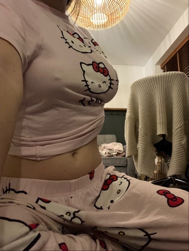 braless119_004