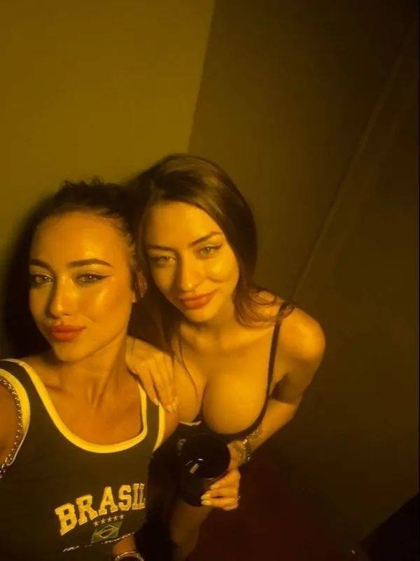 busty209_057