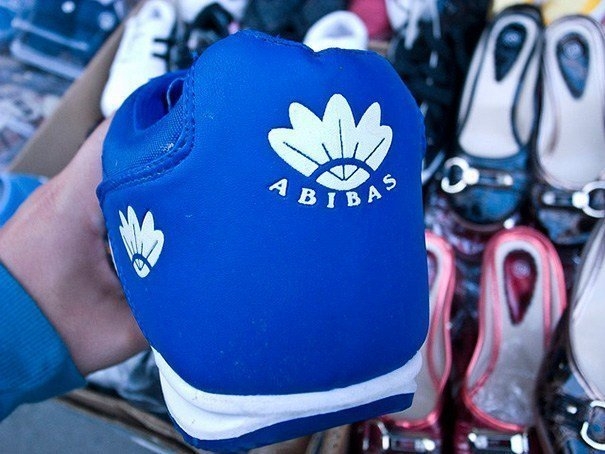 fakes29_022