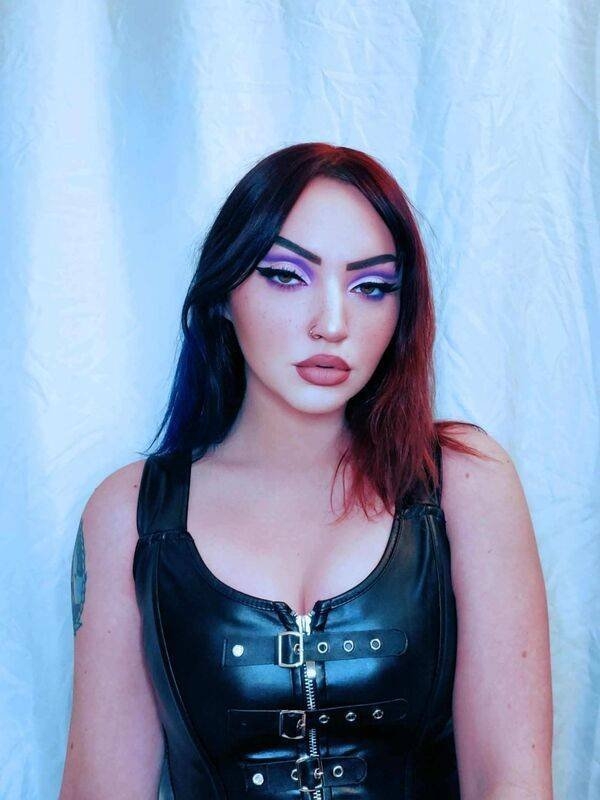 girlsinlatexleather33_025