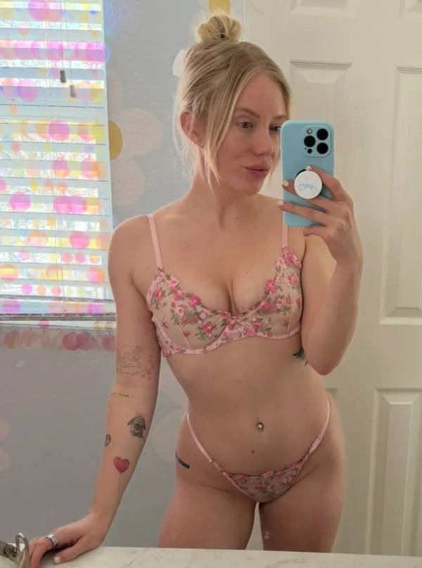 girlslingerie142_034