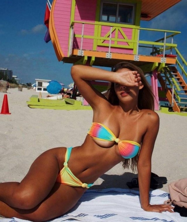 tanlines52_037