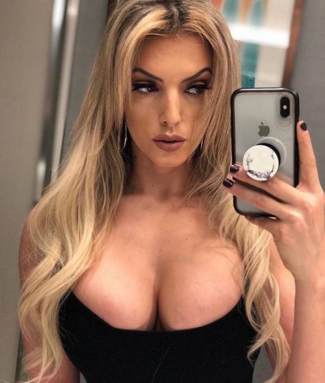 selfies89_023