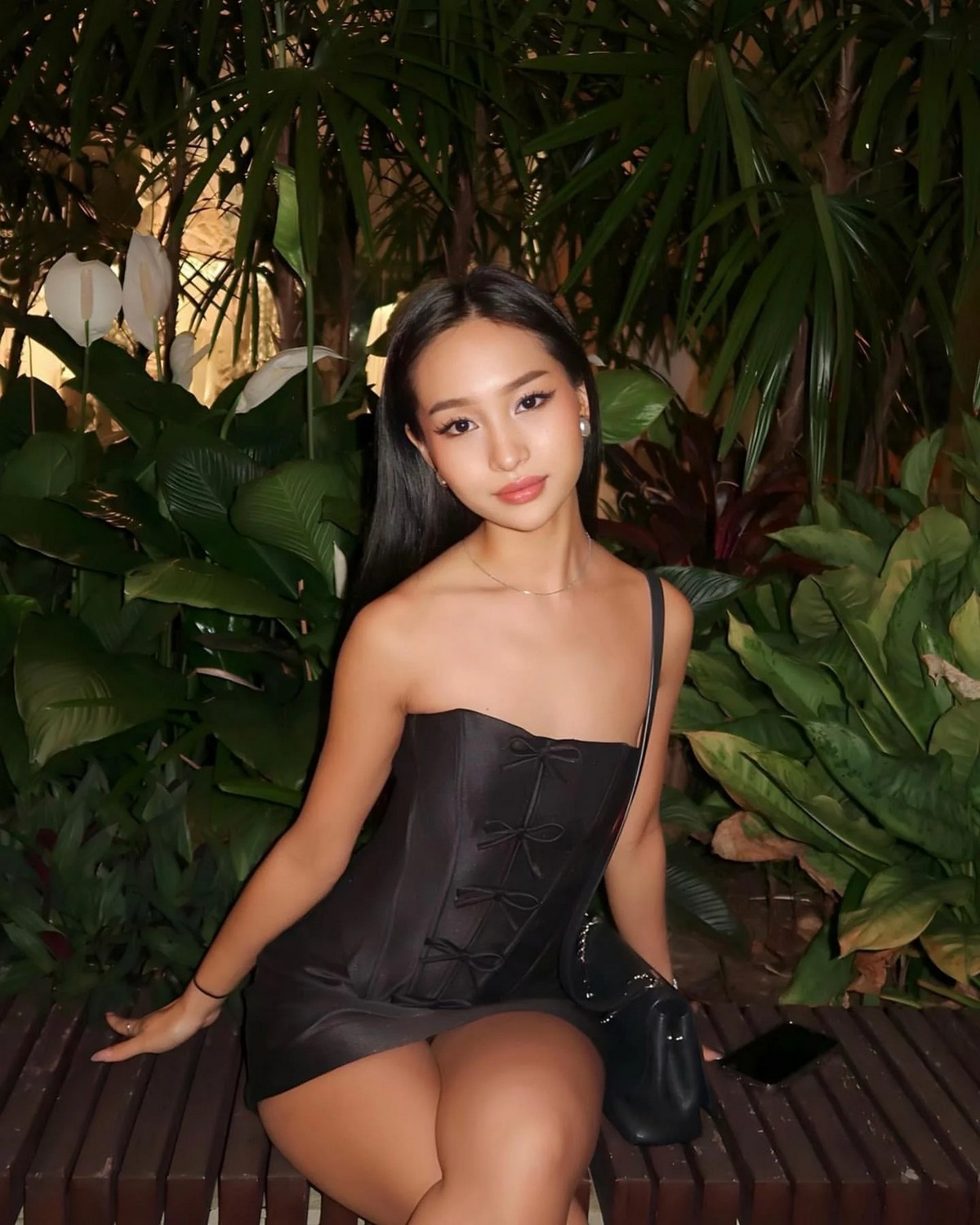 asiangirls50_056