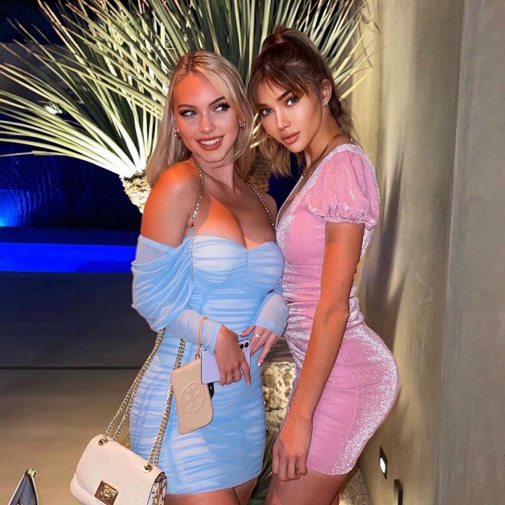 tightdresses95_064