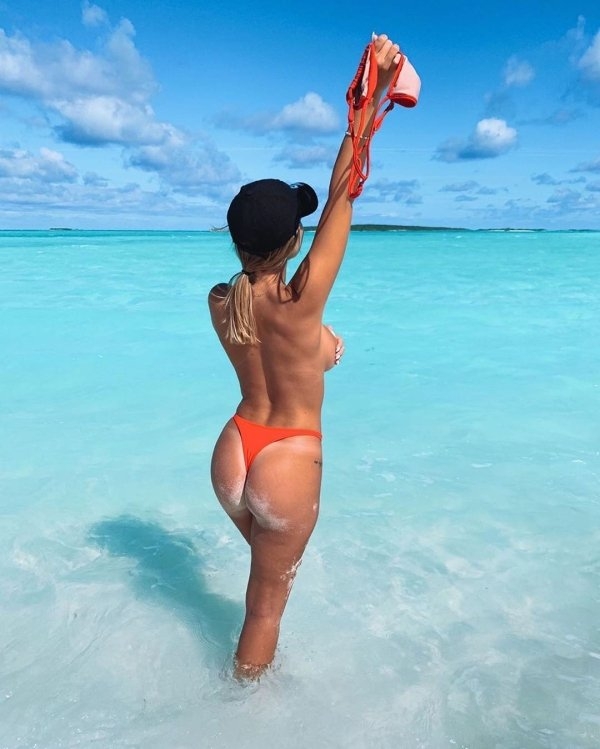 booty162_059