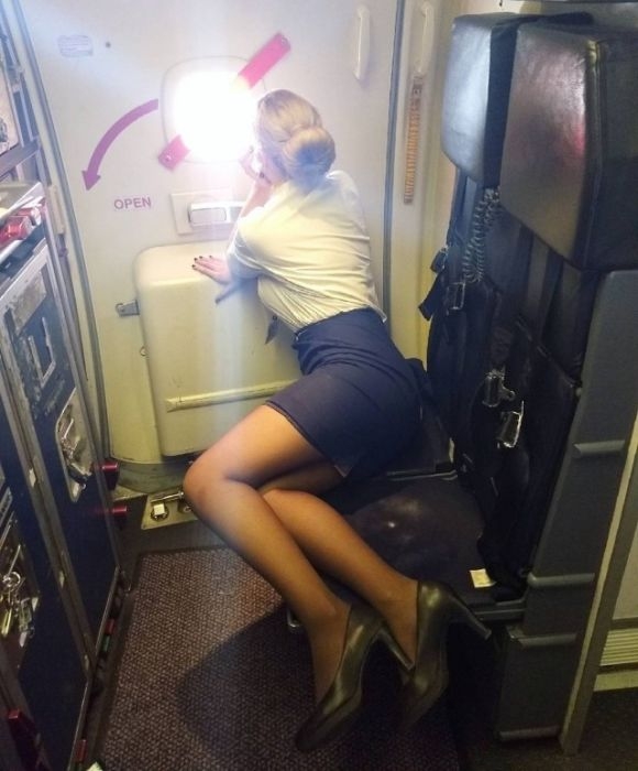 flightattendants29_003