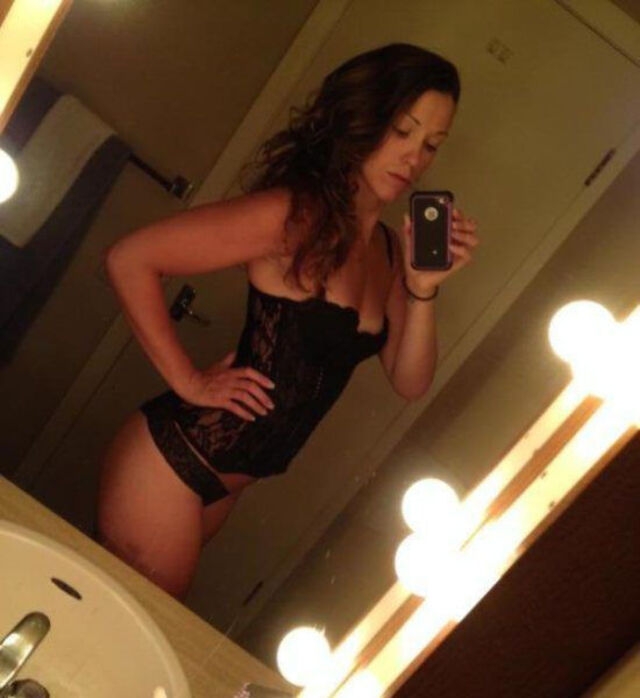 girlslingerie162_045