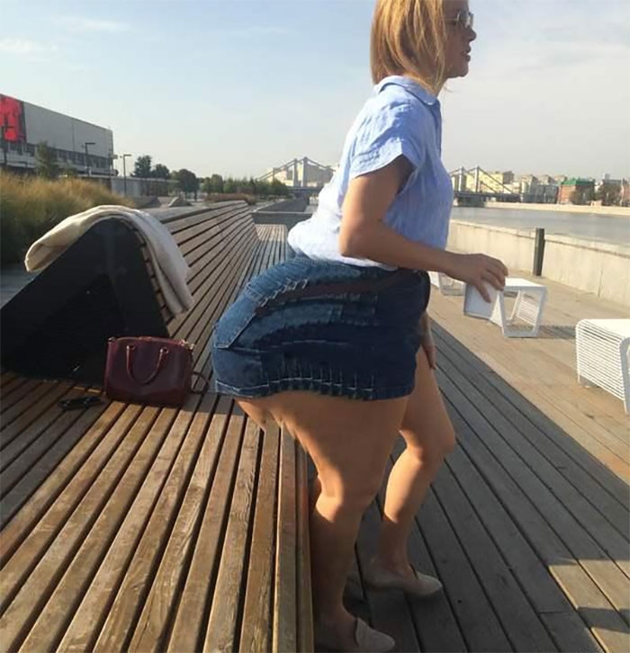 lookagain23_040